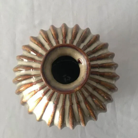 Brown Beige Round vase - Picture 4 of 4